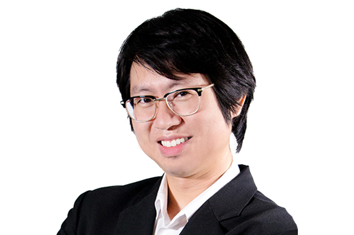 ครูพี่อ๊อบ-ติวเตอร์มากประสบการณ์ที่ XChange English